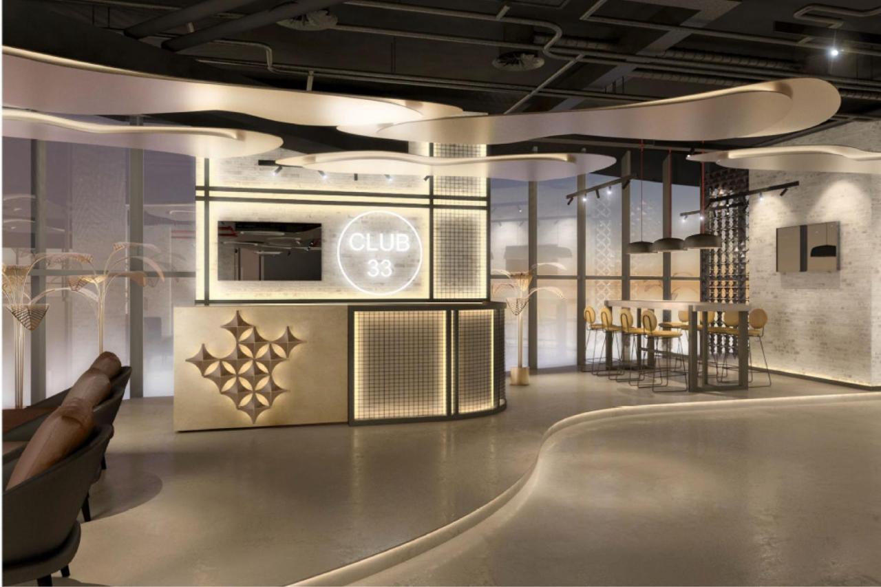 Element By Westin West Bay Doha Hotel Buitenkant foto The lounge at the airport