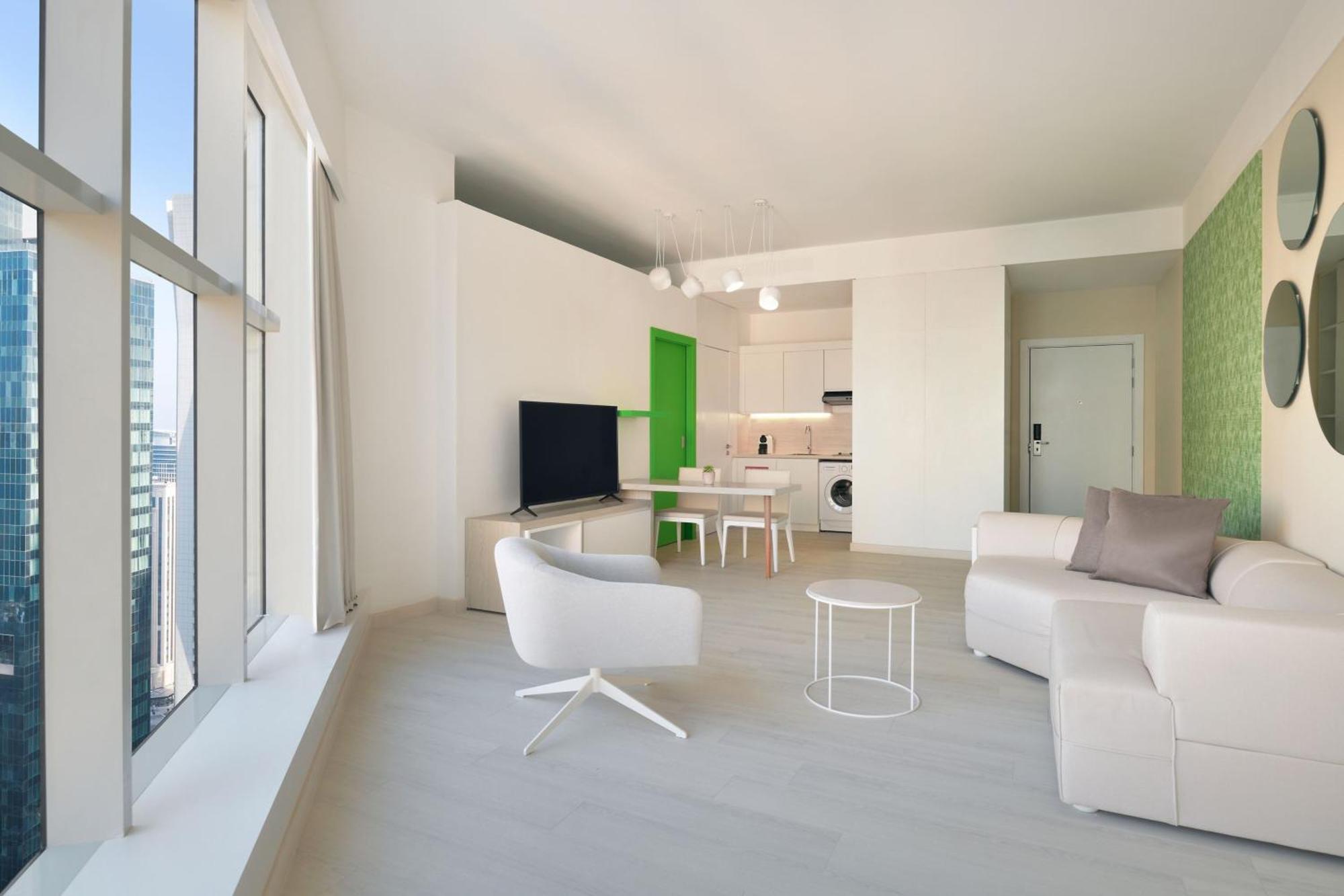 Element By Westin West Bay Doha Hotel Buitenkant foto Interior of a typical apartment